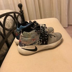 Nike Kyrie 2